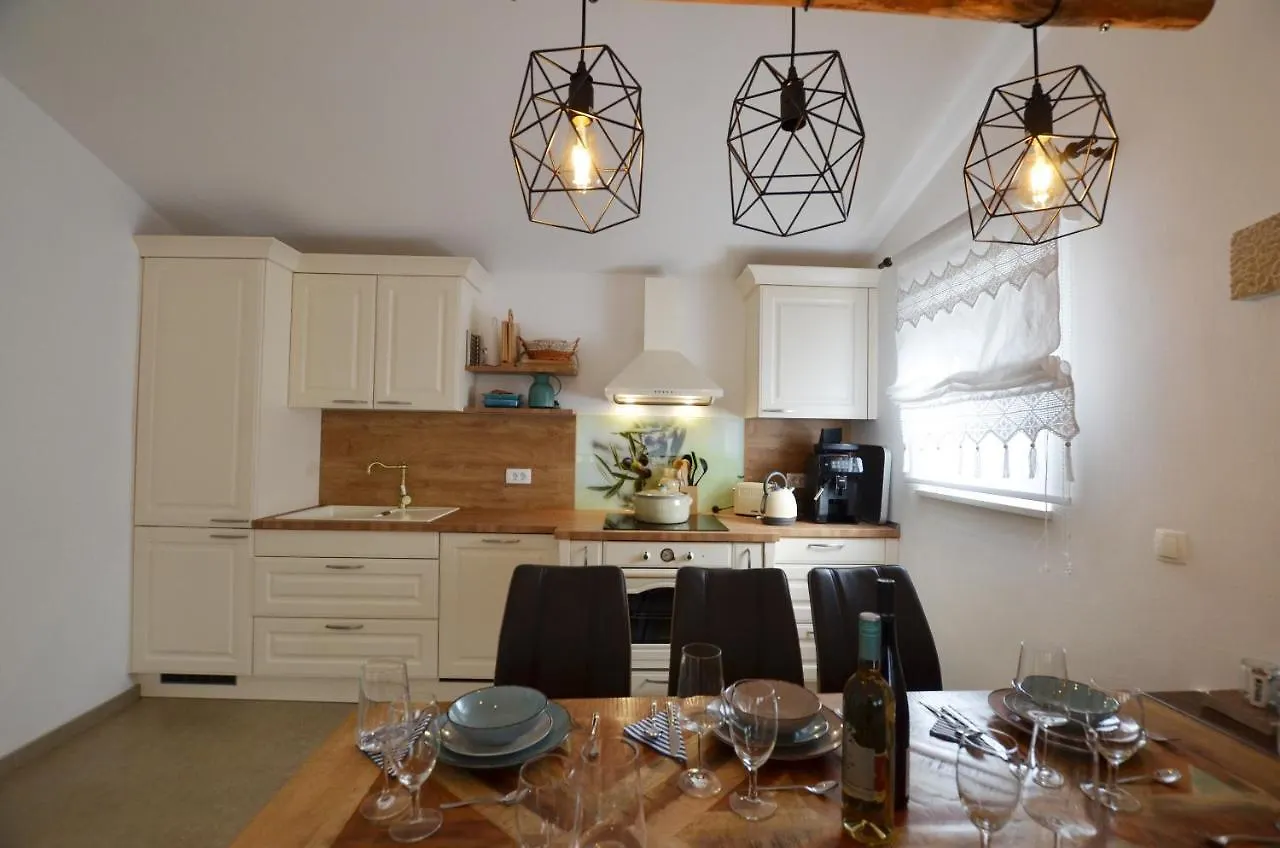 Bella Di Campo Villa Rovinj 0*,